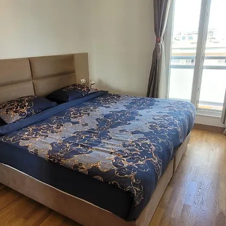 A La Classe Apartment